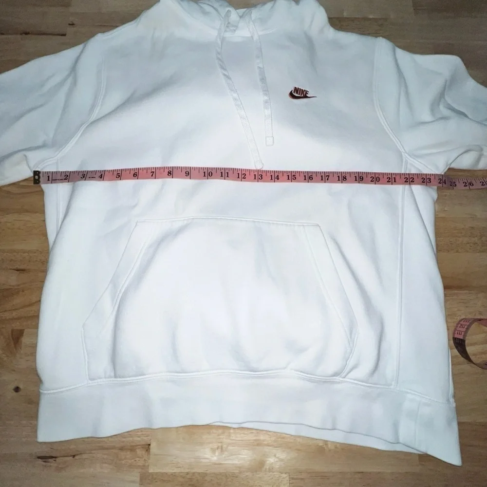 Nike White Pullover Hoodie Nike Swoosh | L